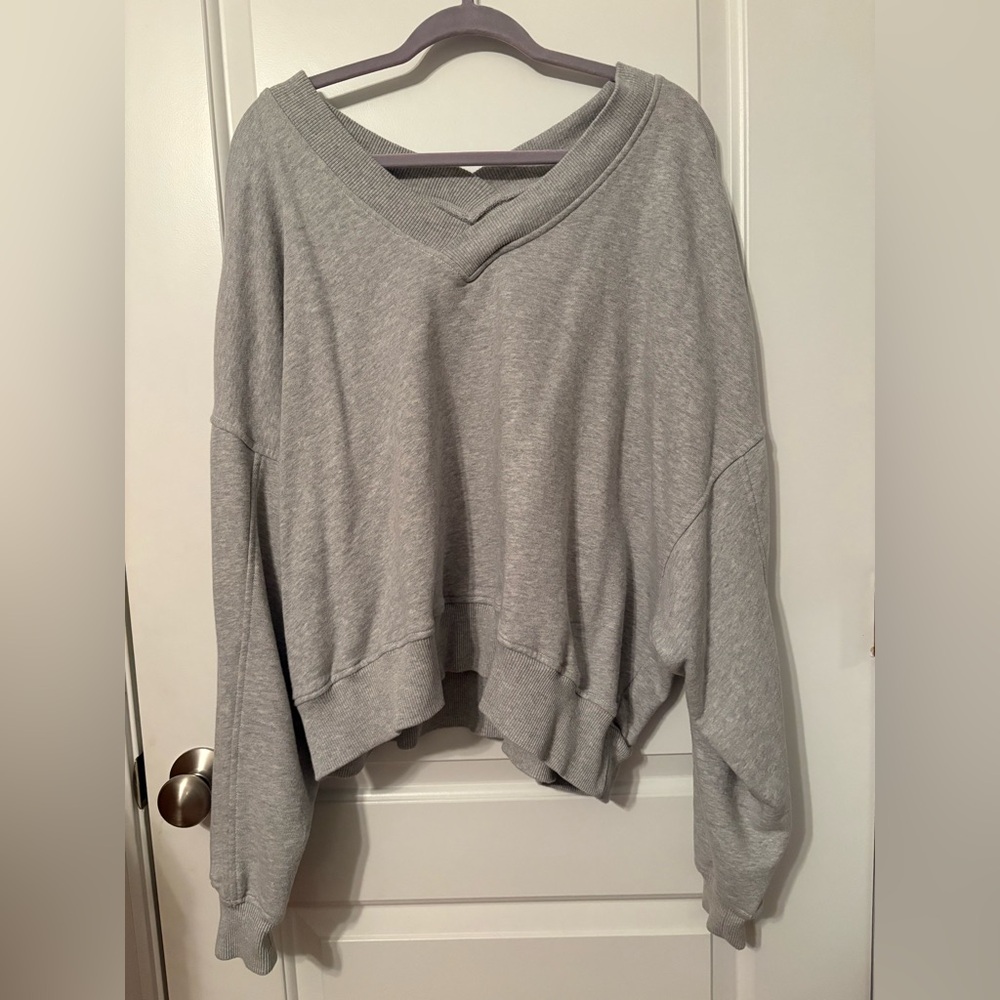 Aerie Light Gray Textured V-Neck Top